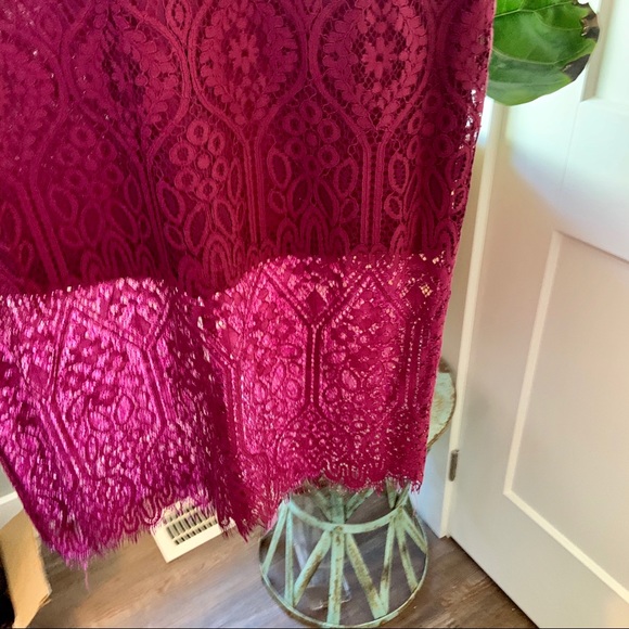 Beautiful deep wine lace dress - Picture 6 of 6